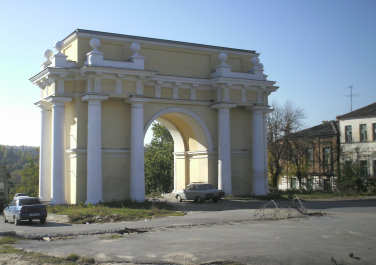 Новочеркасск, Западная Триумфальная арка, Достопримечательности