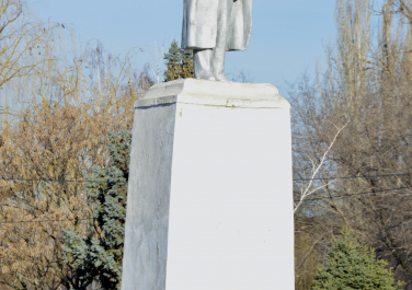 Каменск-Шахтинский, памятник Ленину в Заводском