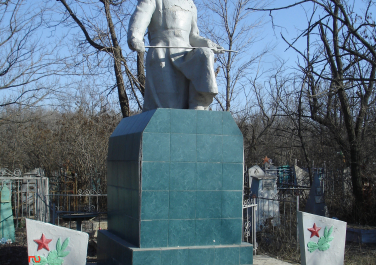 Каменск-Шахтинский, Памятник на братской могиле, Достопримечательности