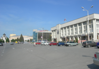 Новочеркасск, Площадь Платова