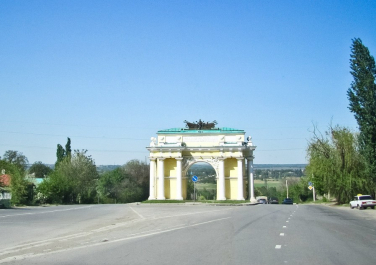Триумфальная арка, Достопримечательности