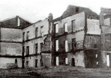 Школа № 27 после освобождения Таганрога от фашистов