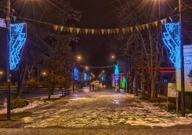 Центральная аллея, Петровская улица, Таганрог