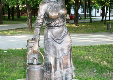 Памятник водопроводу, Современные, Цветные, Достопримечательности