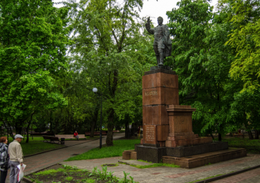 Памятник Кирову (Ростов-на-Дону)