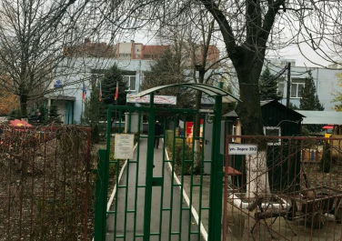 Детский сад № 220 "Фестивальный", улица Зорге, 39 к2