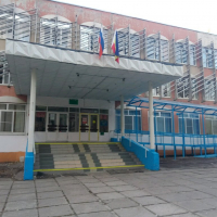  Средняя школа № 107, проспект Королёва, 15 к4