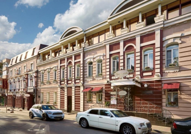 Отель "Резиденция", улица Суворова, 25