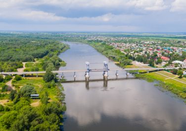 Казанская, Разводной мост через реку Дон
