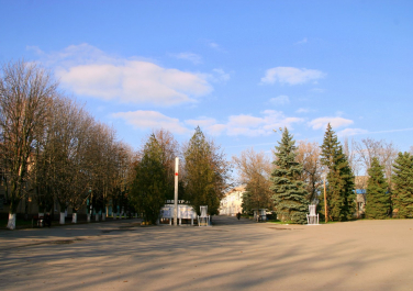 Матвеев Курган, Сквер