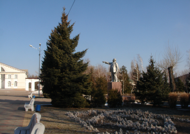 Донецу, памятник Ленину